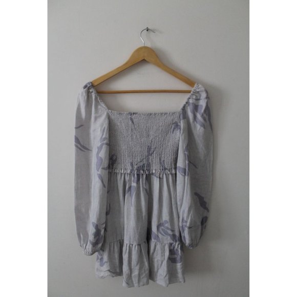 Wilfred Linen Tempest Dress Light Birch Grey Size XS Smocked Organic Aritzia - Picture 3 of 7